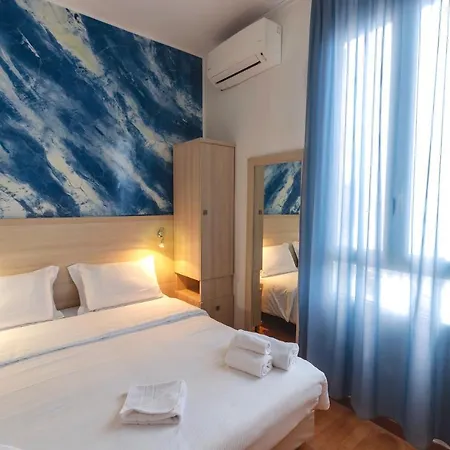 La Brise Hotel