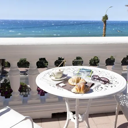 La Brise 3* サンレモ